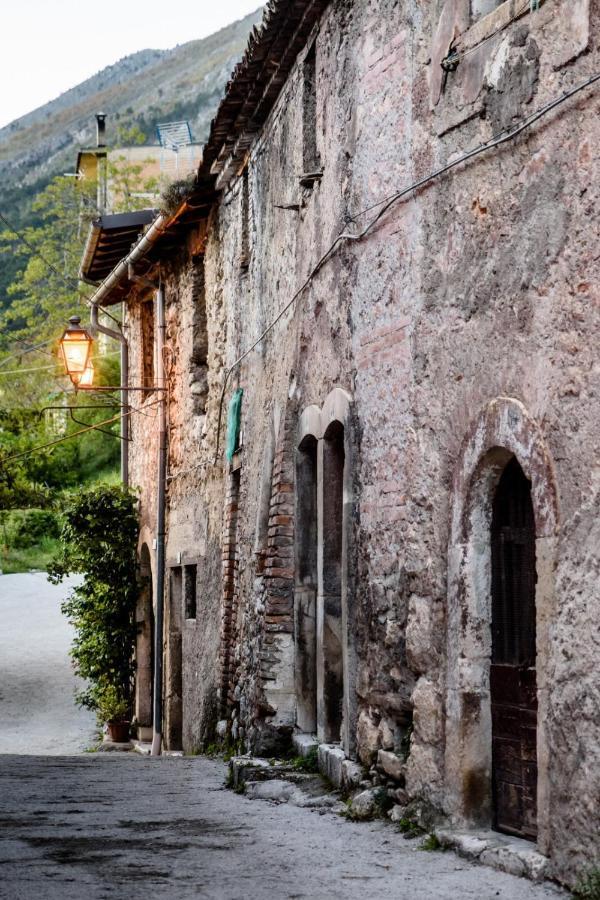 Lavistadeisogni Antica Селано Экстерьер фото